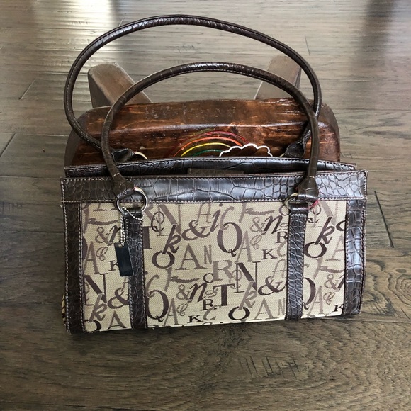 Sag Harbor Handbags - 🌺Sag Harbor bag🌺